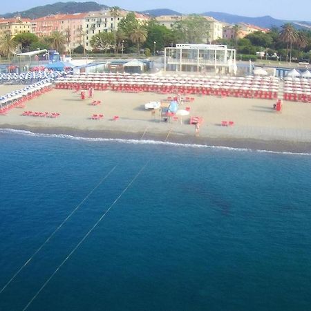 Appartement Savona Magnifico Sole Mare 150 M Wifi Climatcontrol Extérieur photo