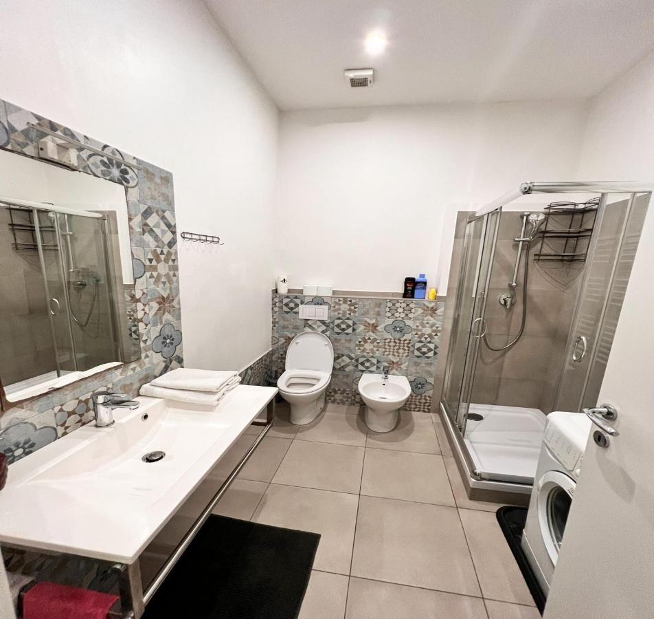 Appartement Savona Magnifico Sole Mare 150 M Wifi Climatcontrol Extérieur photo
