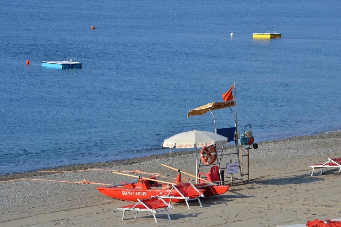 Appartement Savona Magnifico Sole Mare 150 M Wifi Climatcontrol Extérieur photo